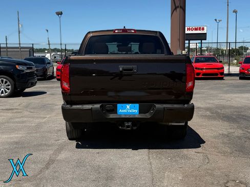 Used 2020 Toyota Tundra 1794 Edition AWD/4WD image 5