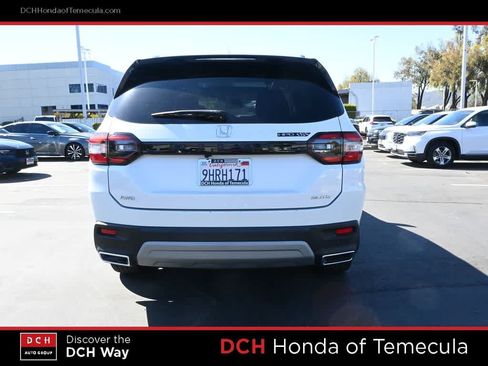 Certified 2023 Honda Pilot Elite image 6