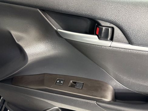 Used 2023 Toyota Camry SE image 15