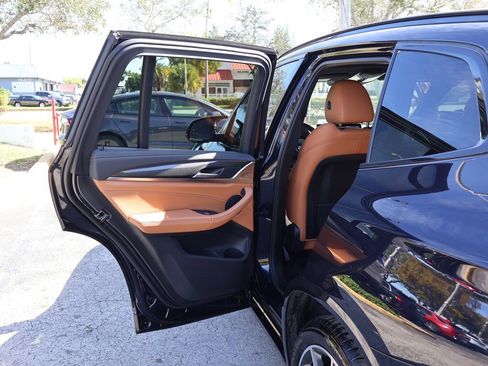 Used 2023 BMW X3 M40i w/ Premium Package image 27