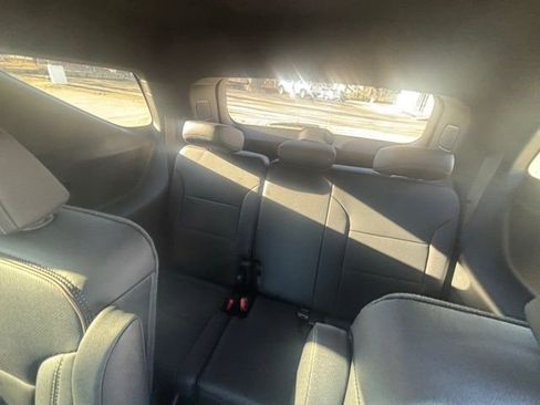 New 2026 Chevrolet Traverse High Country w/ LPO, Floor Liner Package FWD image 27