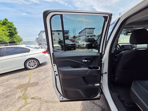 Used 2023 Honda Ridgeline RTL-E image 29
