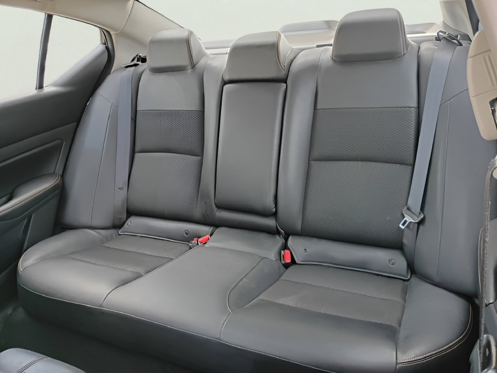 Used 2019 Nissan Altima 2.5 SR w/ SR Premium Package AWD/4WD image 11