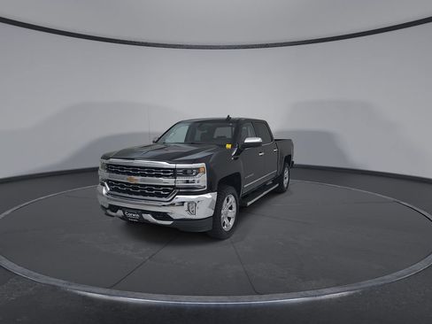 Used 2018 Chevrolet Silverado 1500 LTZ w/ Sport Package AWD/4WD image 7
