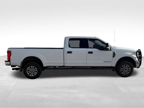 Used 2017 Ford F350 XLT w/ FX4 4x4 Off Road Package image 3