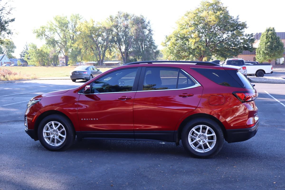 Used 2023 Chevrolet Equinox LT AWD/4WD image 8