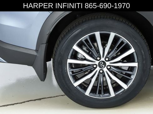 Used 2023 INFINITI QX60 Sensory w/ Vision Package AWD/4WD image 14