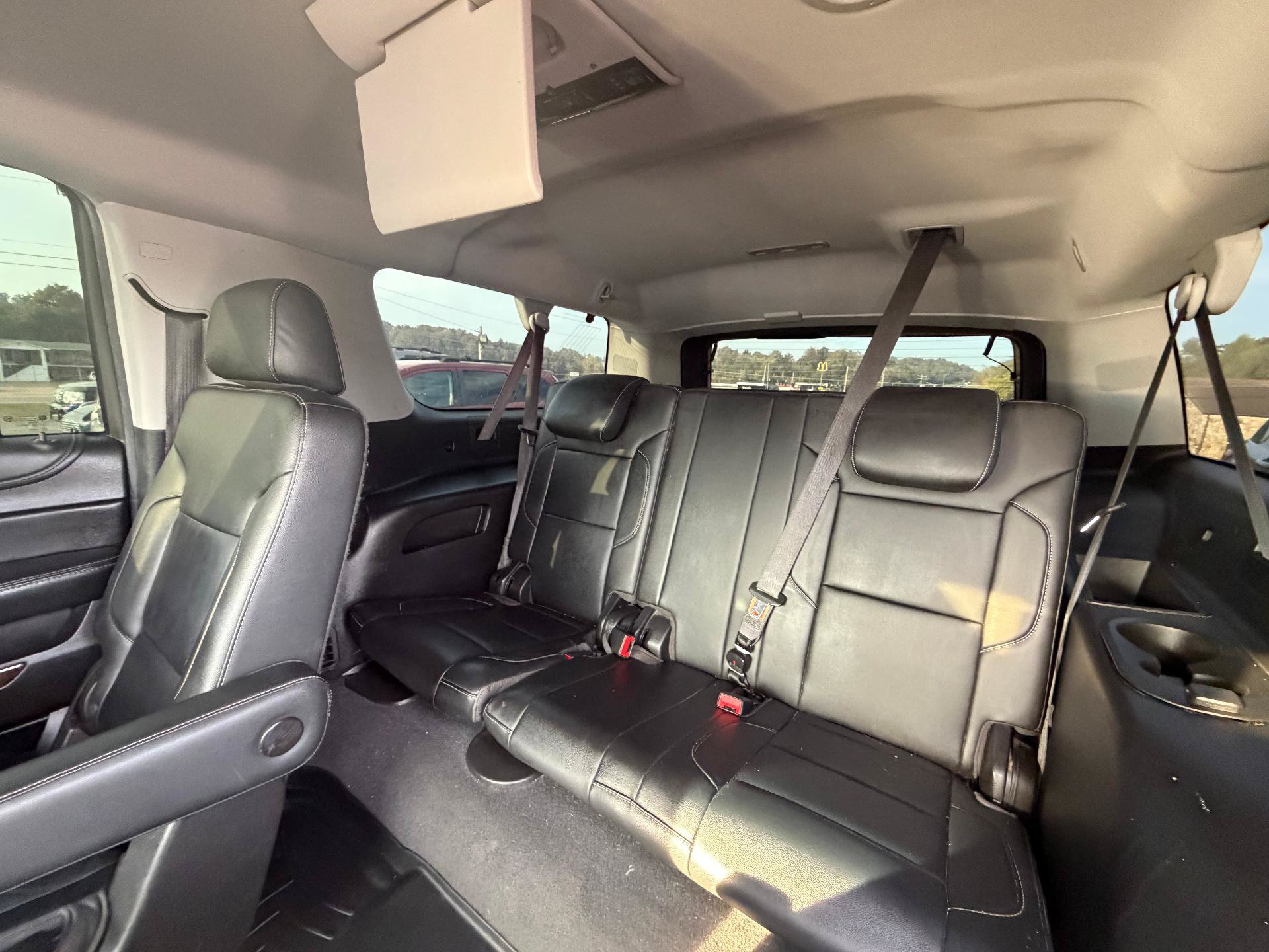 Used 2019 Chevrolet Suburban LT w/ LT Signature Package AWD/4WD image 12