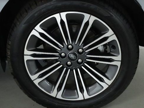 Certified 2025 Land Rover Range Rover Evoque S AWD/4WD image 38