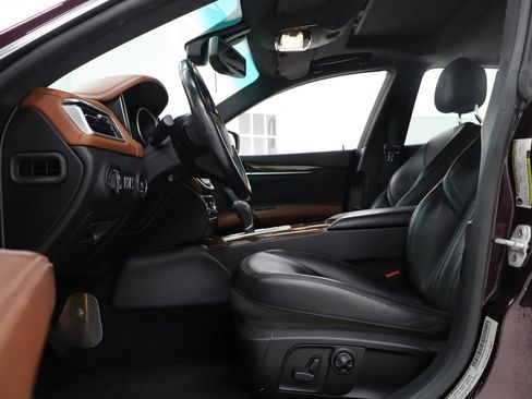 Used 2016 Maserati Ghibli S Q4 AWD/4WD image 21