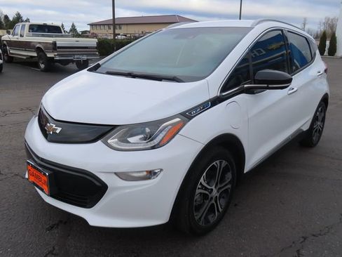 Used 2017 Chevrolet Bolt Premier w/ Driver Confidence II Package image 3
