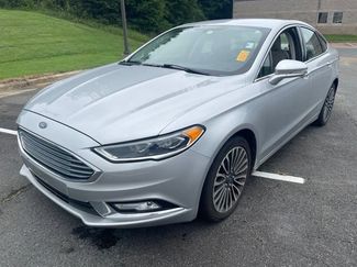 Used 2017 Ford Fusion SE w/ Fusion SE Technology Package FWD video 1