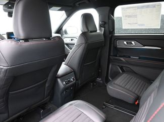 New 2026 Ford Explorer ST-Line w/ ST-Line Street Pack video 2