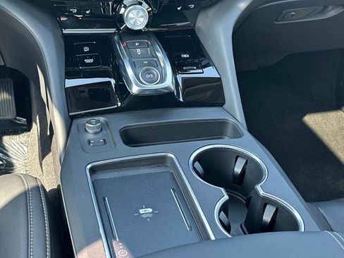 Certified 2025 Acura MDX FWD w/ Technology Package image 24