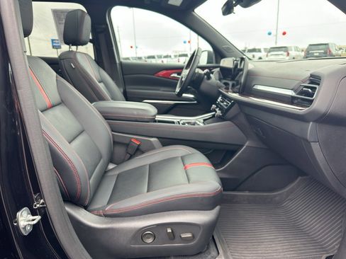 Used 2024 Chevrolet Traverse RS w/ LPO, Floor Liner Package image 25