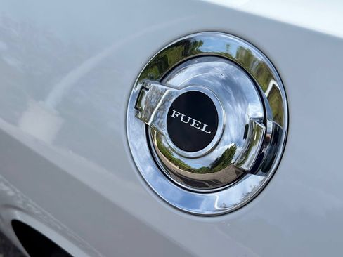 Used 2022 Dodge Challenger GT RWD image 12