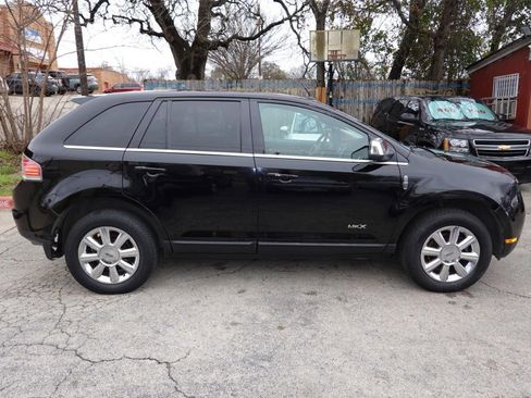 Used 2008 Lincoln MKX AWD image 8