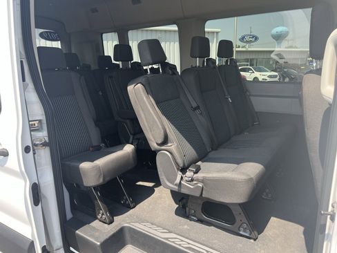 Used 2019 Ford Transit 350 XLT image 16