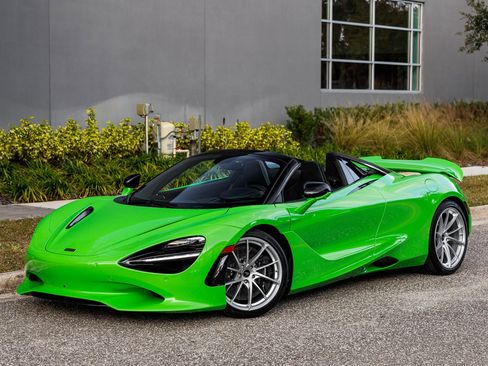 Used 2026 McLaren 750S Spider image 16