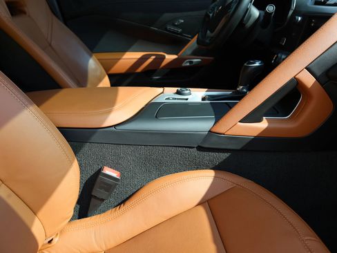 Used 2016 Chevrolet Corvette Z06 w/ 2LZ Preferred Equipment Group image 57