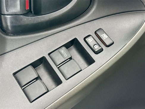 Used 2012 Toyota RAV4 Limited w/ Navigation Value Pkg image 22