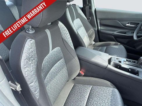 New 2026 Nissan Sentra SV w/ SV Convenience Package FWD image 21