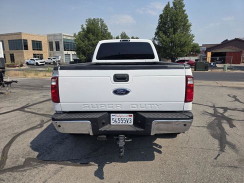 Used 2015 Ford F250 XLT w/ XLT Value Package AWD/4WD image 4