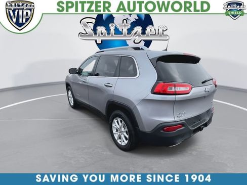 Used 2017 Jeep Cherokee Latitude w/ Cold Weather Group image 7