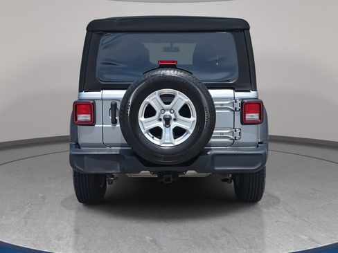 Used 2021 Jeep Wrangler Unlimited Sport AWD/4WD image 6
