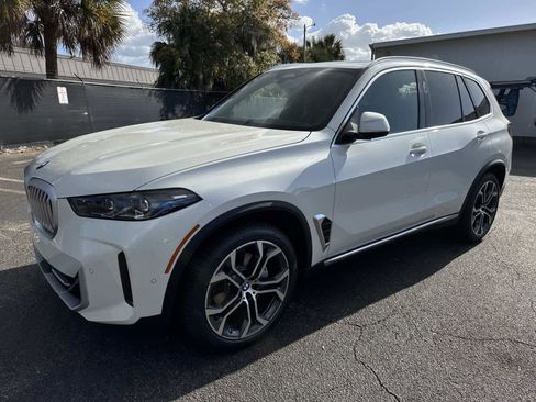 New 2026 BMW X5 xDrive40i w/ Climate Comfort Package image 7