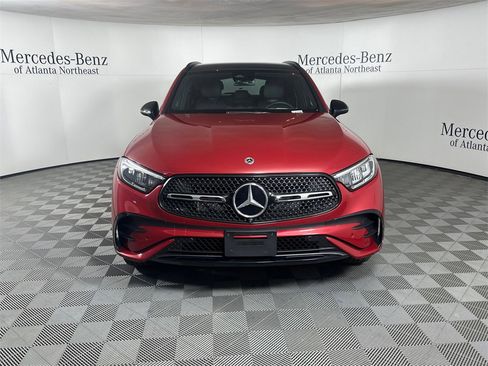 Certified 2025 Mercedes-Benz GLC 300 4MATIC image 2