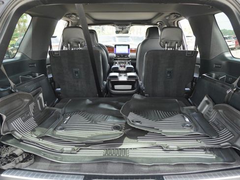 Used 2020 Lincoln Navigator Reserve w/ Equipment Group 208A Reserve AWD/4WD image 37