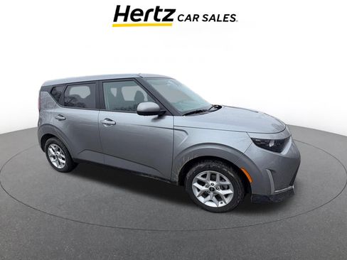 Used 2025 Kia Soul LX w/ LX Technology Package image 1