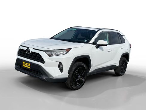 Used 2021 Toyota RAV4 XLE w/ Convenience Package AWD/4WD image 1