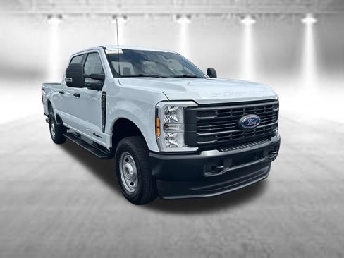 Certified 2026 Ford F250 XL AWD/4WD image 2