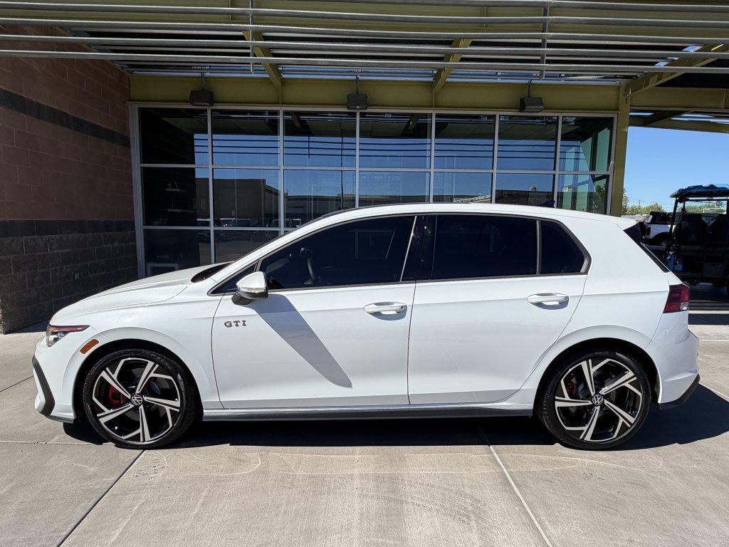 Used 2025 Volkswagen GTI SE FWD image 7