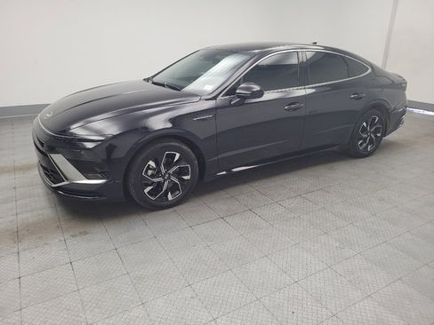 Used 2024 Hyundai Sonata SEL image 2