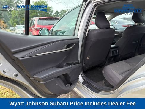 Used 2025 Toyota Camry LE FWD image 27