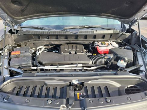 New 2025 Chevrolet Silverado 1500 LT w/ Convenience Package II RWD image 28