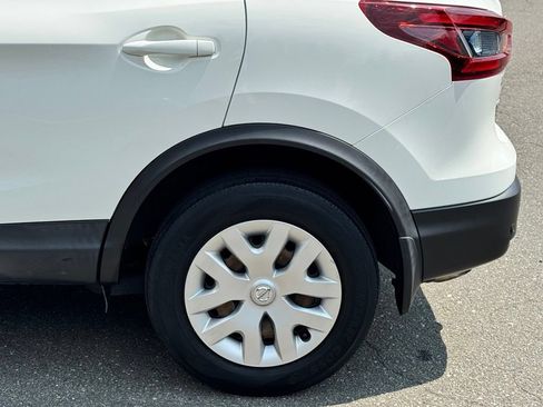 Used 2020 Nissan Rogue Sport S FWD image 30