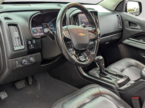Used 2019 Chevrolet Colorado ZR2 image 10