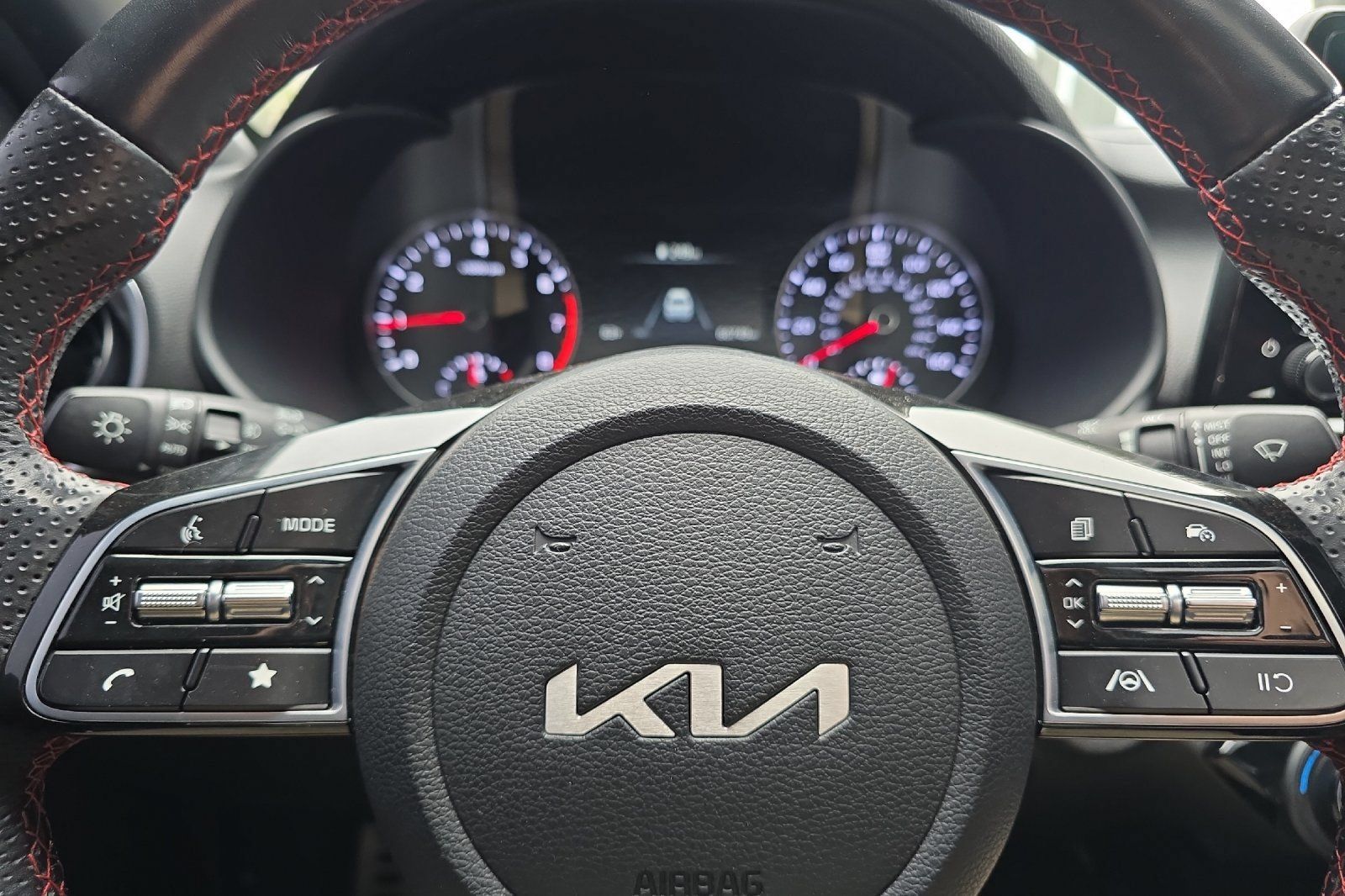 Used 2023 Kia Forte GT FWD image 20