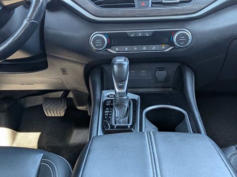 Used 2023 Nissan Altima 2.5 SL FWD image 14