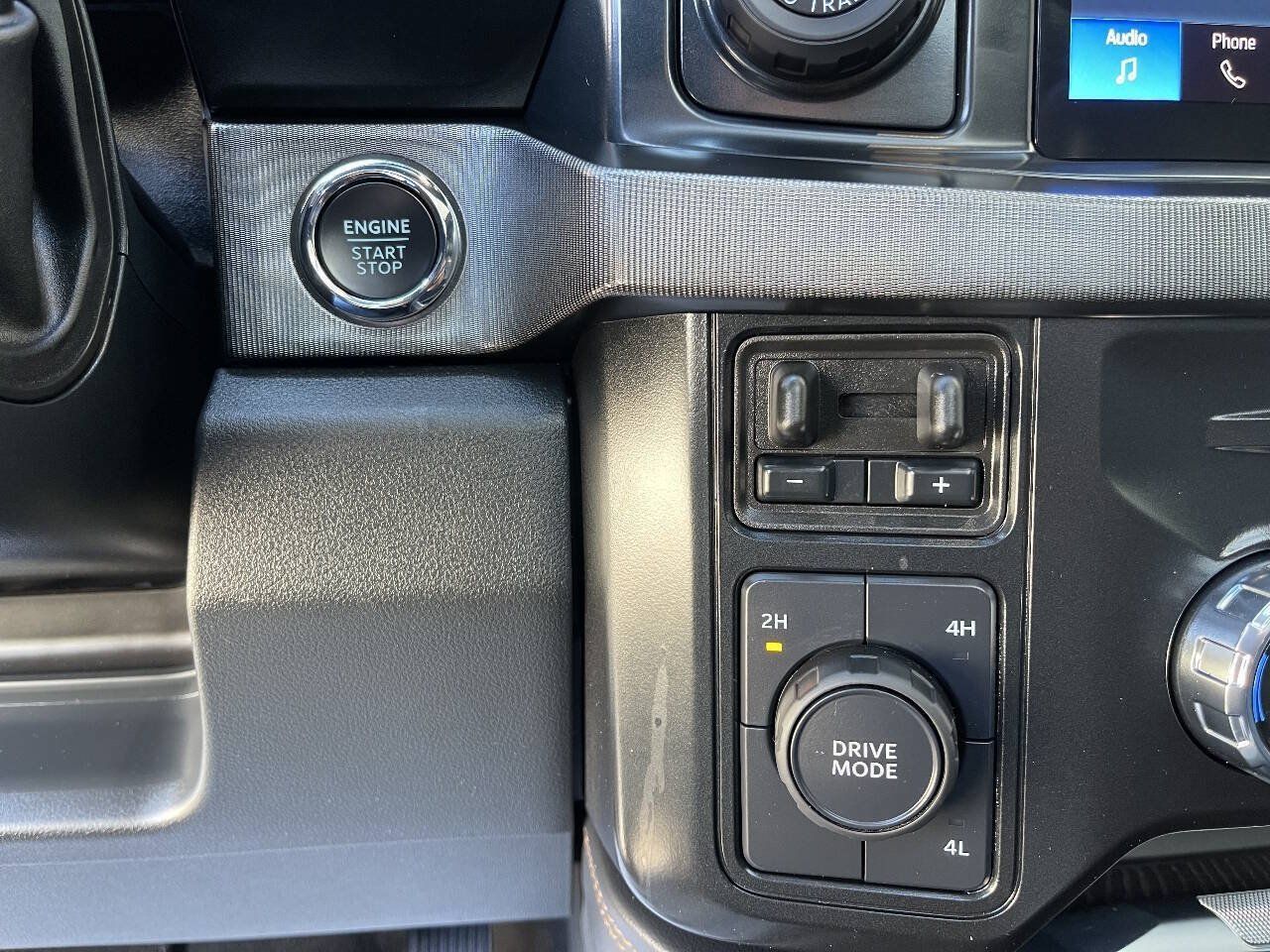 Used 2024 Ford F450 Platinum AWD/4WD image 36