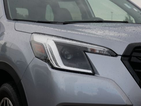 Certified 2024 Subaru Forester Premium AWD/4WD image 16