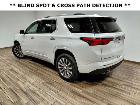 Used 2023 Chevrolet Traverse Premier w/ LPO, Floor Liner Package AWD/4WD image 19