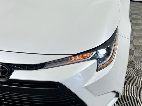 Used 2026 Toyota Corolla LE FWD image 12
