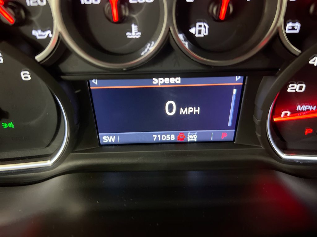 Used 2020 Chevrolet Silverado 1500 LT w/ All-Star Edition AWD/4WD image 13