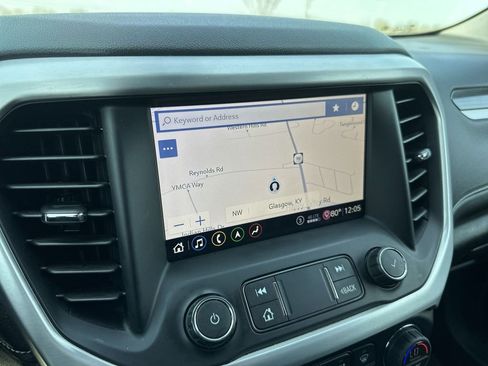 Used 2020 GMC Acadia SLT image 18