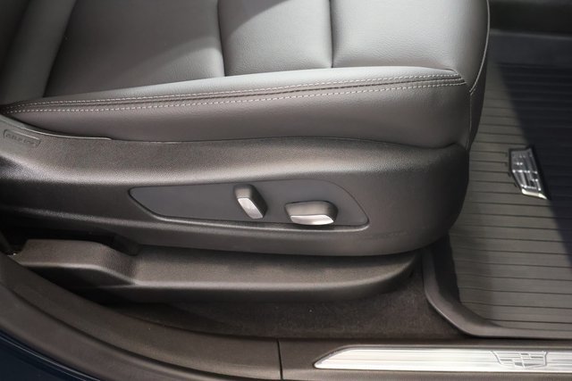 New 2026 Cadillac XT5 Luxury w/ LPO, Floor Liner Package AWD/4WD image 27